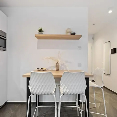 Bright & Cozy In Gasperich
