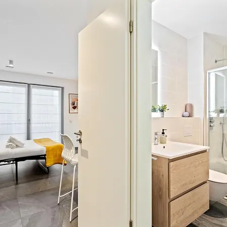 Apartment Bright & Cozy In Gasperich Luxembourg