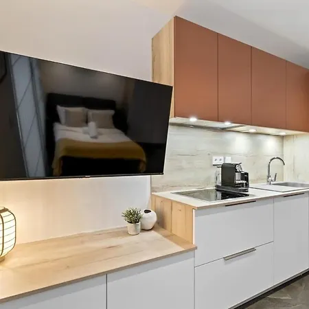Apartment Bright & Cozy In Gasperich *