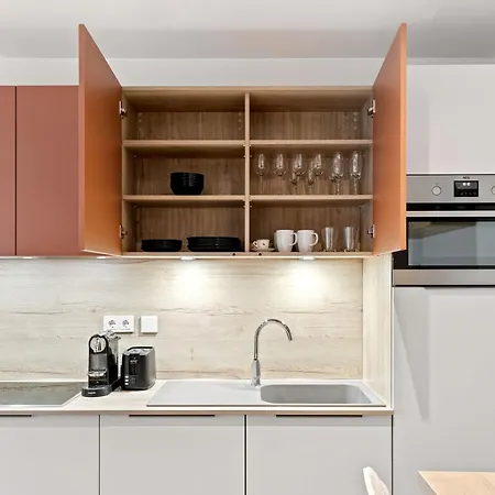 Bright & Cozy In Gasperich Appartamento
