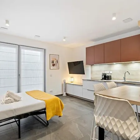 Modern In Gasperich Near Cloche D'or Appartement