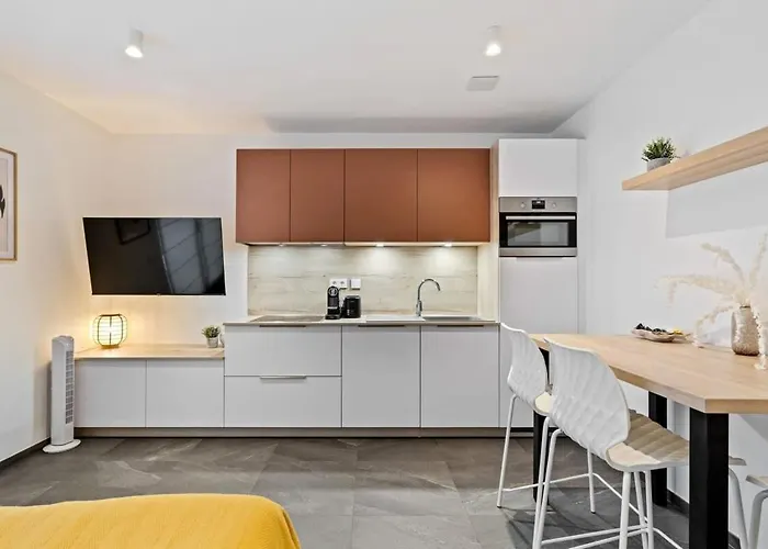 Modern In Gasperich Near Cloche D'or