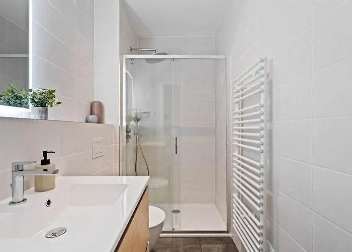 Modern In Gasperich Near Cloche D'or Appartement